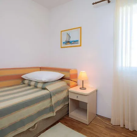 Oaza Apartamento Supetar